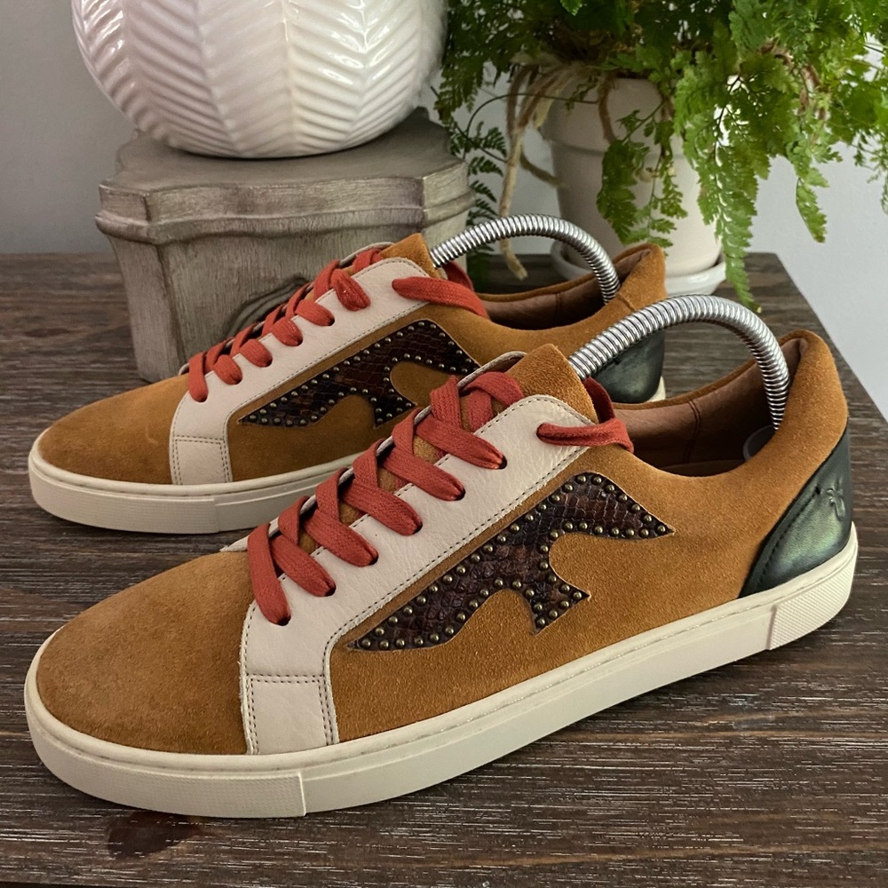 Frye Mens Ivy Logo Patch Low Suede Leather Sneakers Shoes‎ Tan Black 10 M